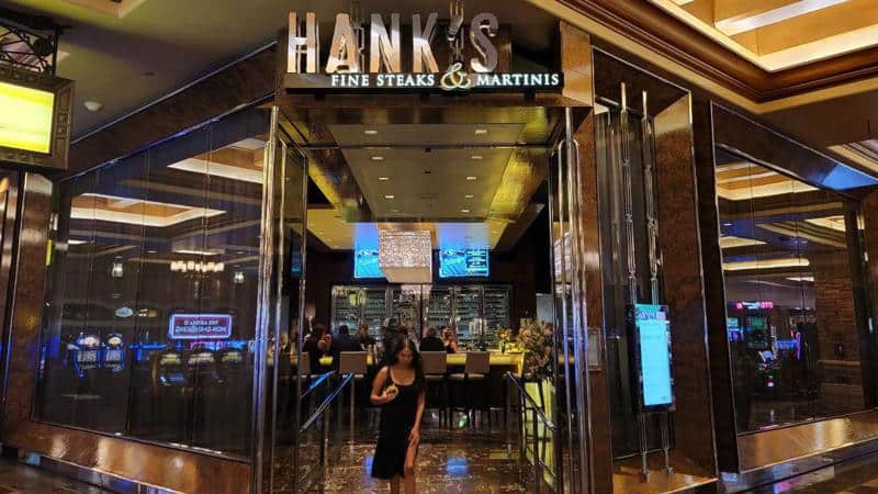 Hank’s Fine Steaks & Martinis