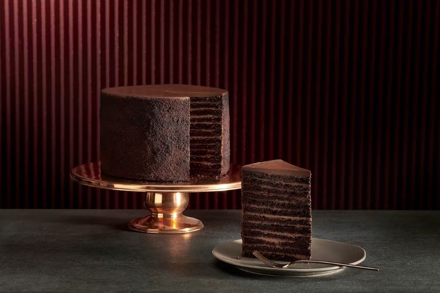 24-Layer Chocolate Cake – The Strip House