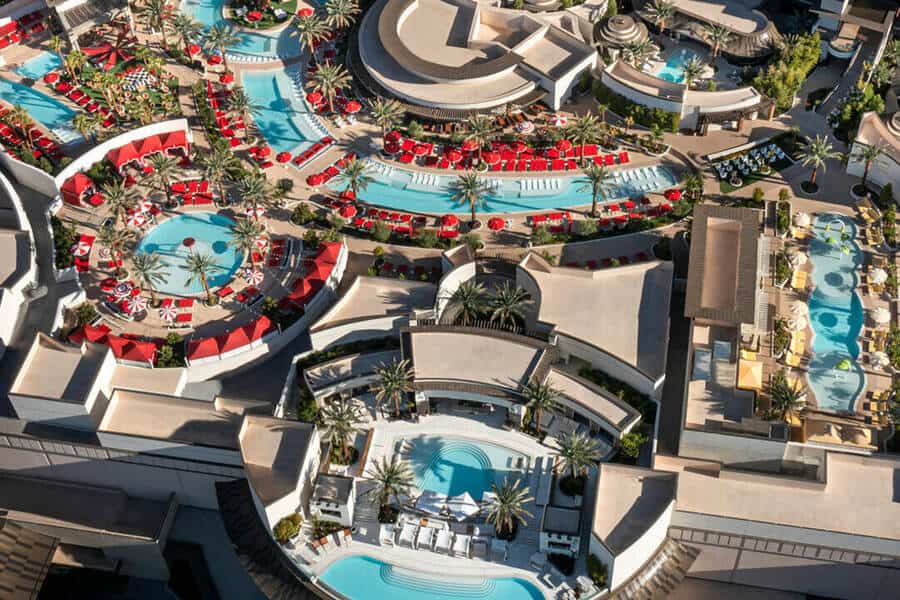 Resorts World Pools